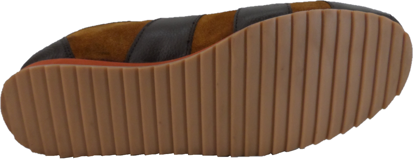 Delicous Junction Mens Brown Chad Trainers