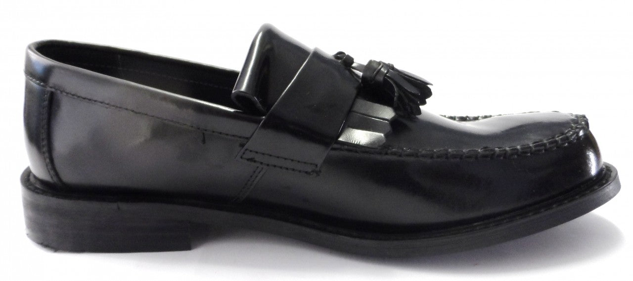 Classics Black Retro