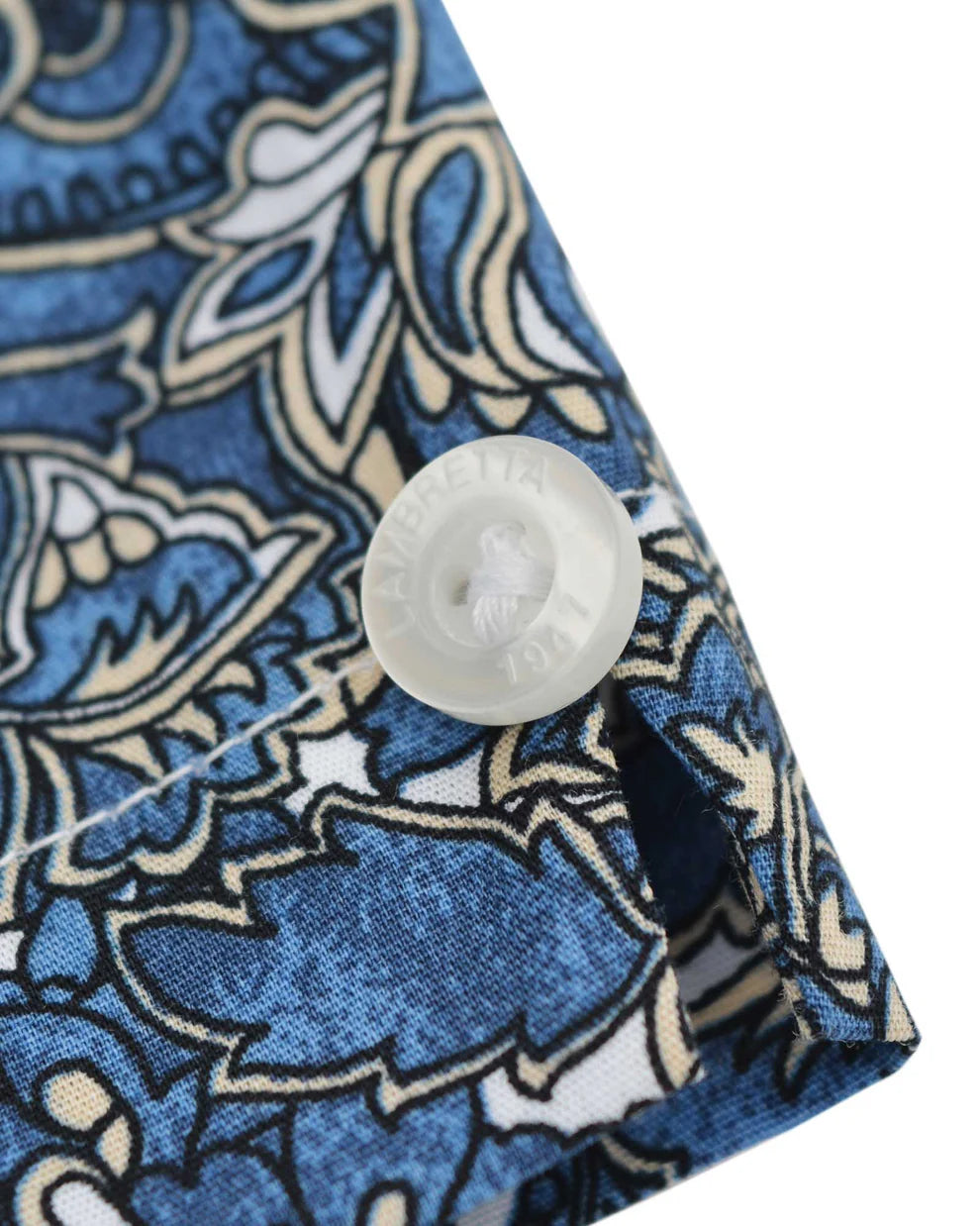 Lambretta Mens White Blue Paisley Short Sleeved Button Down Shirts