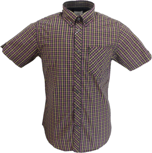 Ben Sherman Herren-Hemden mit traubenfarbenem Gingham-Karomuster und kurzen Ärmeln …